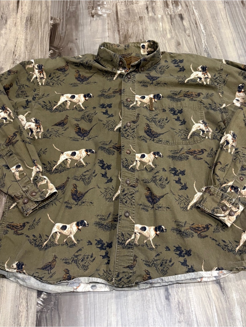 North River Outfitters Hunting Dogs All Over Print Button Down 100% Cotton SZ M